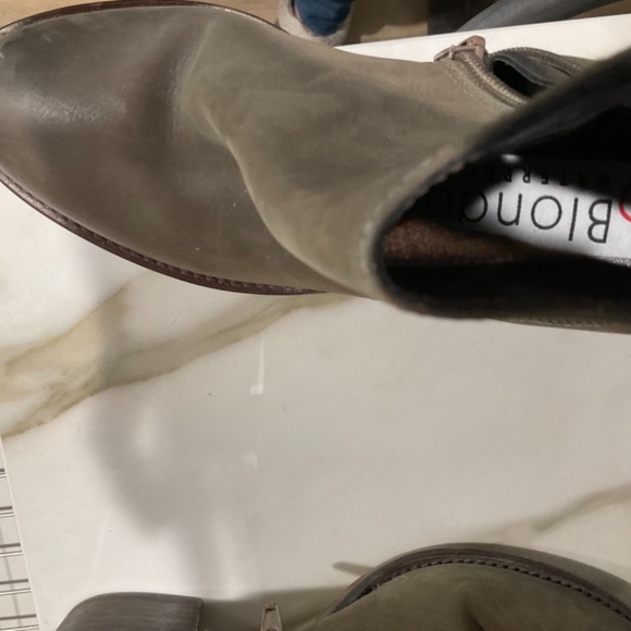 Booties - Picture 4 of 5